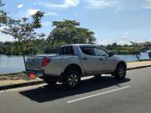 https://riyasewana.com/uploads/mitsubishi-l200-2008-1415401712824.jpg