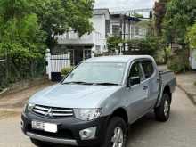 https://riyasewana.com/uploads/mitsubishi-l200-2011-49265212202.jpg