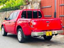 https://riyasewana.com/uploads/mitsubishi-l200-2011-68315712794.jpg