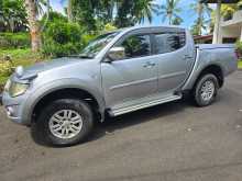 Mitsubishi L200 2015 Pickup