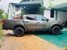https://riyasewana.com/uploads/mitsubishi-l200-2016-211335112072.jpg