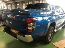 https://riyasewana.com/uploads/mitsubishi-l200-2101513102.jpg