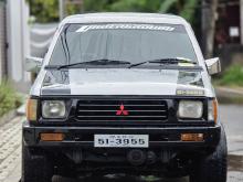 Mitsubishi L200 1990 Pickup