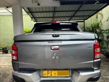 https://riyasewana.com/uploads/mitsubishi-l200-213175224396.jpg