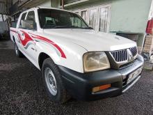 Mitsubishi L200 2004 Pickup