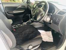 https://riyasewana.com/uploads/mitsubishi-l200-27132251924.jpg