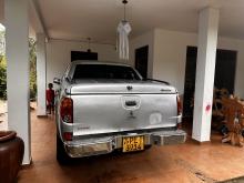 https://riyasewana.com/uploads/mitsubishi-l200-2813363717574.jpg