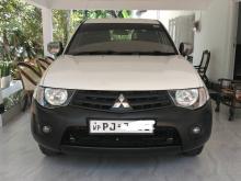 Mitsubishi L200 2WD 2015 Pickup