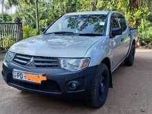 Mitsubishi L200 2WD 2011 Pickup
