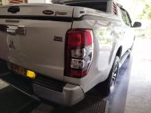 https://riyasewana.com/uploads/mitsubishi-l200-3118473517584.jpg