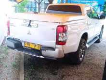 https://riyasewana.com/uploads/mitsubishi-l200-32028384193.jpg