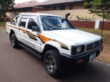 Mitsubishi L200 4WD 1998 Pickup