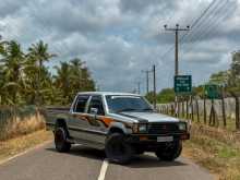 Mitsubishi L200 4WD 1990 Pickup