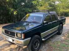 Mitsubishi L200 4WD 1992 Pickup