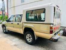https://riyasewana.com/uploads/mitsubishi-l200-4wd-1993-3022452712094.jpg