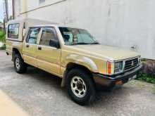 Mitsubishi L200 4WD 1993 Pickup
