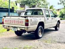 https://riyasewana.com/uploads/mitsubishi-l200-4wd-1994-1713114112853.jpg
