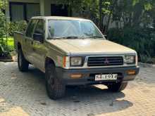 https://riyasewana.com/uploads/mitsubishi-l200-4wd-1994-77555912013.jpg