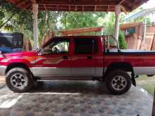 Mitsubishi L200 4WD 1997 Pickup