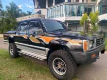 Mitsubishi L200 2000 Pickup