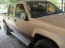 Mitsubishi L200 4WD 1993 Pickup