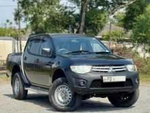 https://riyasewana.com/uploads/mitsubishi-l200-4wd-6141634803.jpg