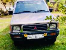 https://riyasewana.com/uploads/mitsubishi-l200-4x4-1995-2320045912574.jpg