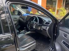 https://riyasewana.com/uploads/mitsubishi-l200-6913536585.jpg