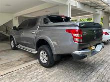 https://riyasewana.com/uploads/mitsubishi-l200-811222924114.jpg