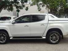 https://riyasewana.com/uploads/mitsubishi-l200-91350494613.jpg