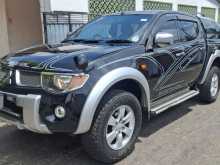 https://riyasewana.com/uploads/mitsubishi-l200-animal-161803014962.jpg
