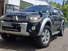 https://riyasewana.com/uploads/mitsubishi-l200-animal-161803386264.jpg
