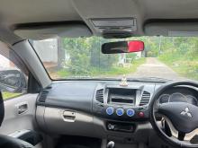 https://riyasewana.com/uploads/mitsubishi-l200-animal-30010517395.jpg