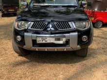 https://riyasewana.com/uploads/mitsubishi-l200-animal-41025464881.jpg
