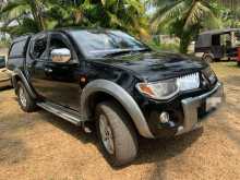 https://riyasewana.com/uploads/mitsubishi-l200-animal-41025474843.jpg