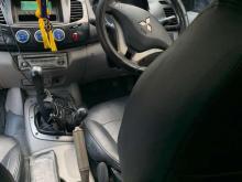 https://riyasewana.com/uploads/mitsubishi-l200-animal-41026086404.jpg