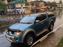 Mitsubishi L200 4WD 2007 Pickup