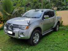 https://riyasewana.com/uploads/mitsubishi-l200-auto-81327044923.jpg