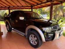https://riyasewana.com/uploads/mitsubishi-l200-diamond-2008-2513043412062.jpg