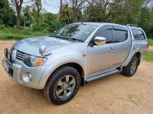 https://riyasewana.com/uploads/mitsubishi-l200-diamond-28732424572.jpg
