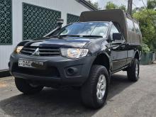 Mitsubishi L200 SINGLE CAB 4WD 2014 Pickup