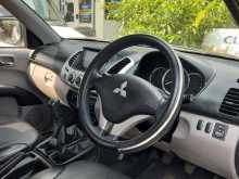 https://riyasewana.com/uploads/mitsubishi-l200-sportero-161011164803.jpg