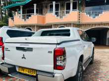 https://riyasewana.com/uploads/mitsubishi-l200-sportero-2020-2312000312982.jpg