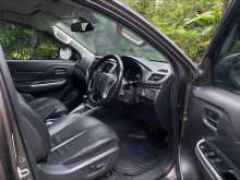 https://riyasewana.com/uploads/mitsubishi-l200-sportero-2020-2810083812794.jpg