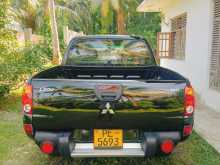 https://riyasewana.com/uploads/mitsubishi-l200-sportero-2152642122.jpg