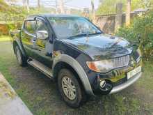 https://riyasewana.com/uploads/mitsubishi-l200-sportero-2152642253.jpg