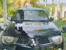 https://riyasewana.com/uploads/mitsubishi-l200-sportero-2152642661.jpg