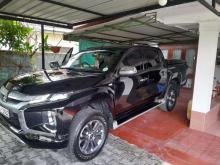 https://riyasewana.com/uploads/mitsubishi-l200-sportero-231141596705.jpg