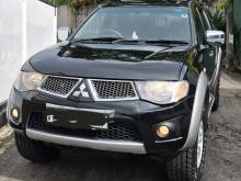 Mitsubishi L200 SPORTERO 4WD 2010 Pickup