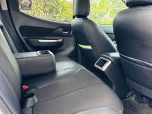 https://riyasewana.com/uploads/mitsubishi-l200-sportero-2716253717556.jpg